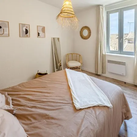 Appartamento Escapade Nîmoise Duplex Climatisé Au Calme